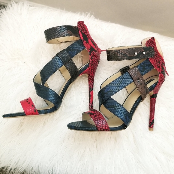 SOPHIA & LEE SNAKE SKIN STRAPPY SANDAL HEELS - Picture 3 of 8